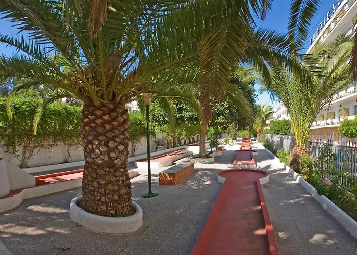 Best San Antonio (Ibiza) Hotels For Families With Kids