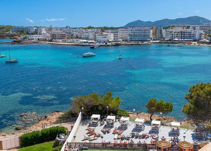 Santa Eularia des Riu 4 Star Hotels