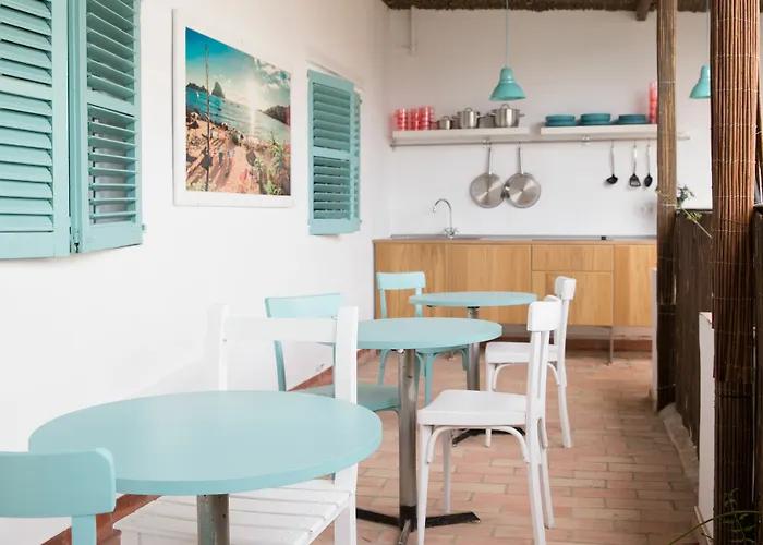 San Antonio (Ibiza) hotels near O Beach Ibiza