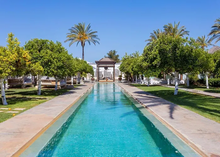 Cabin Rentals in Santa Eularia des Riu